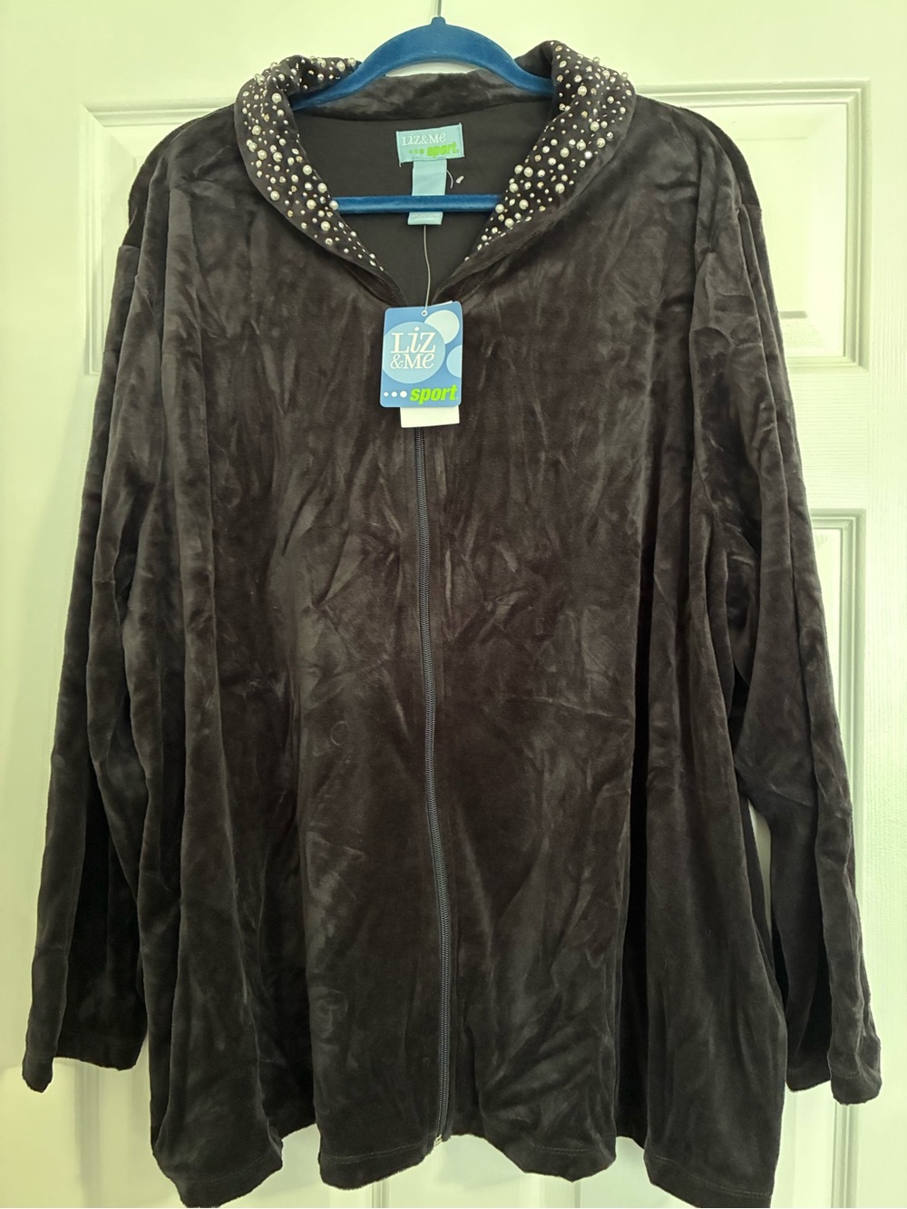 Liz & Me Women's Black Velour Zip-Up Jacket